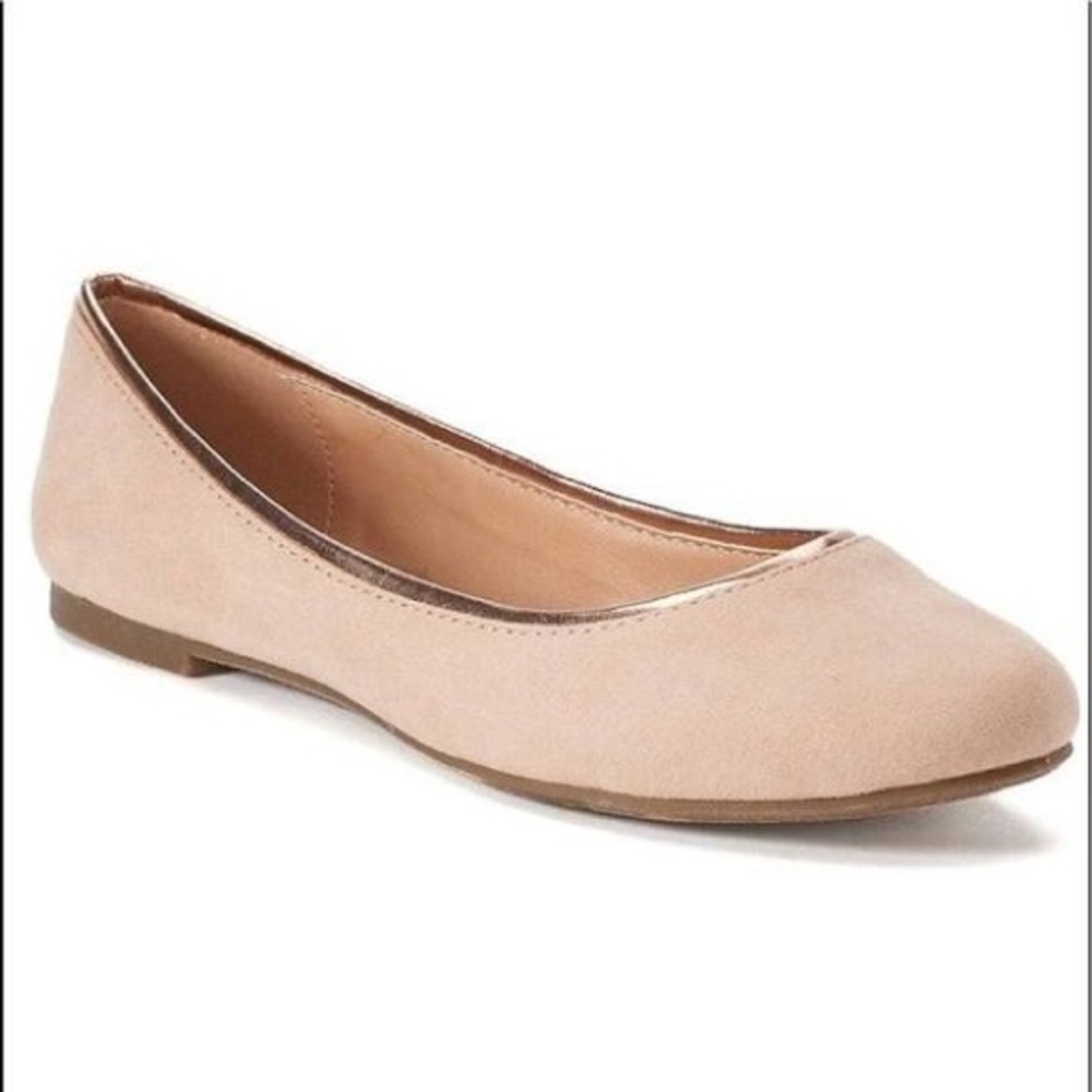 Lauren Conrad Nude Ballet Flats Size 6.5